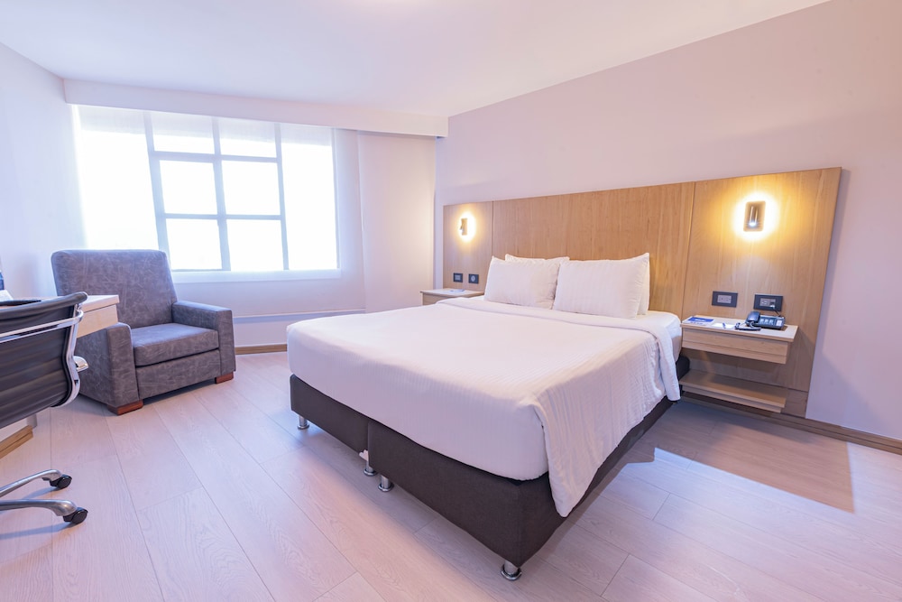 Hotel Dann Cali 22/55