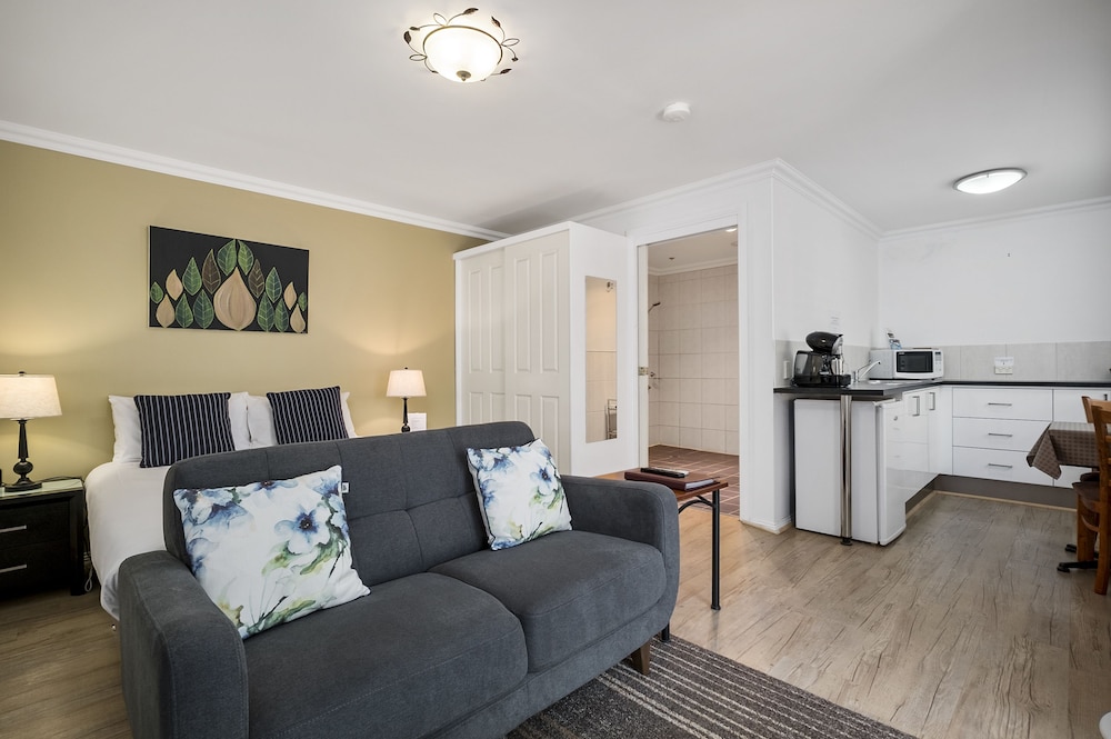 Oyster Cove Chalets 13/42