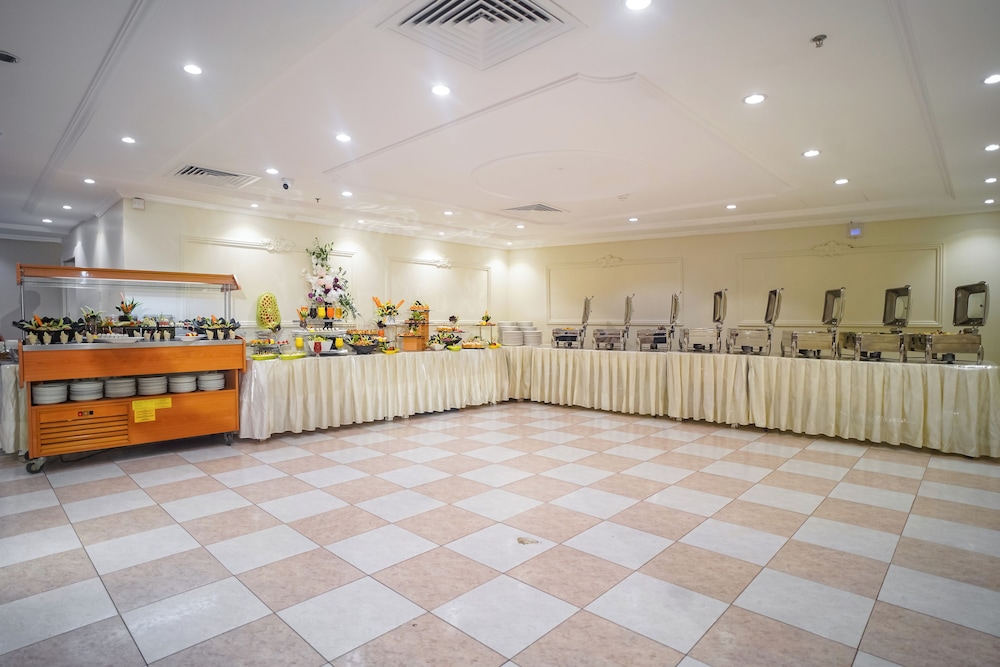 فندق اعمار المنار(Emaar Al Manar Hotel) 37/37
