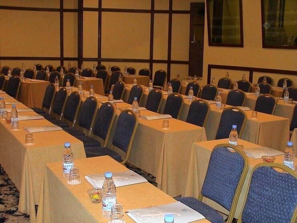 Presa Di Finica Hotel and Suites 32/50