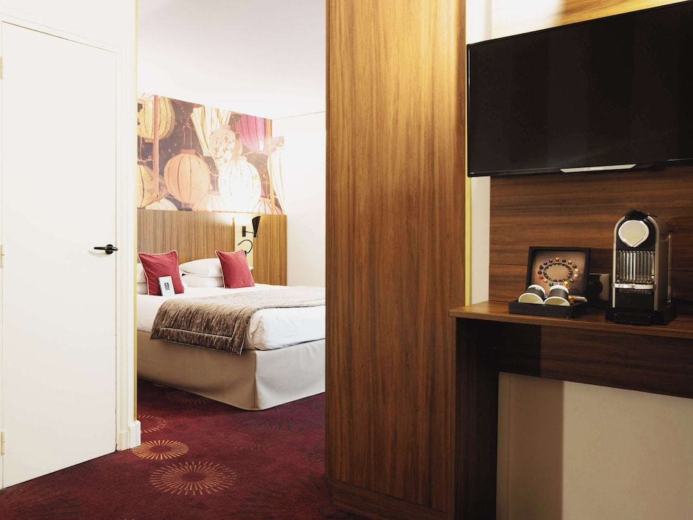 Mercure Lyon Centre Plaza Republique 32/72