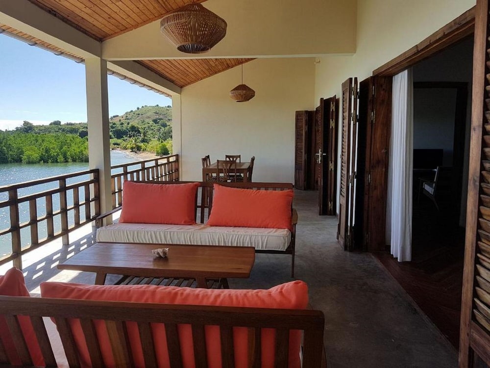 Emeraude Lodge 30/50