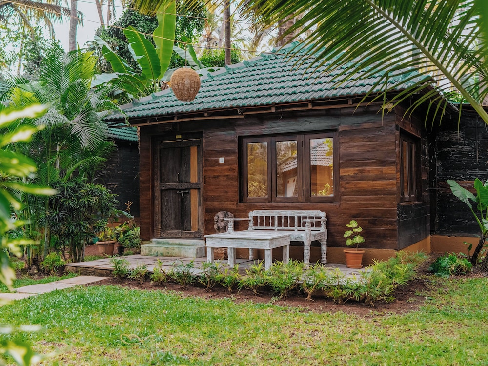 Leela Cottages 49/53