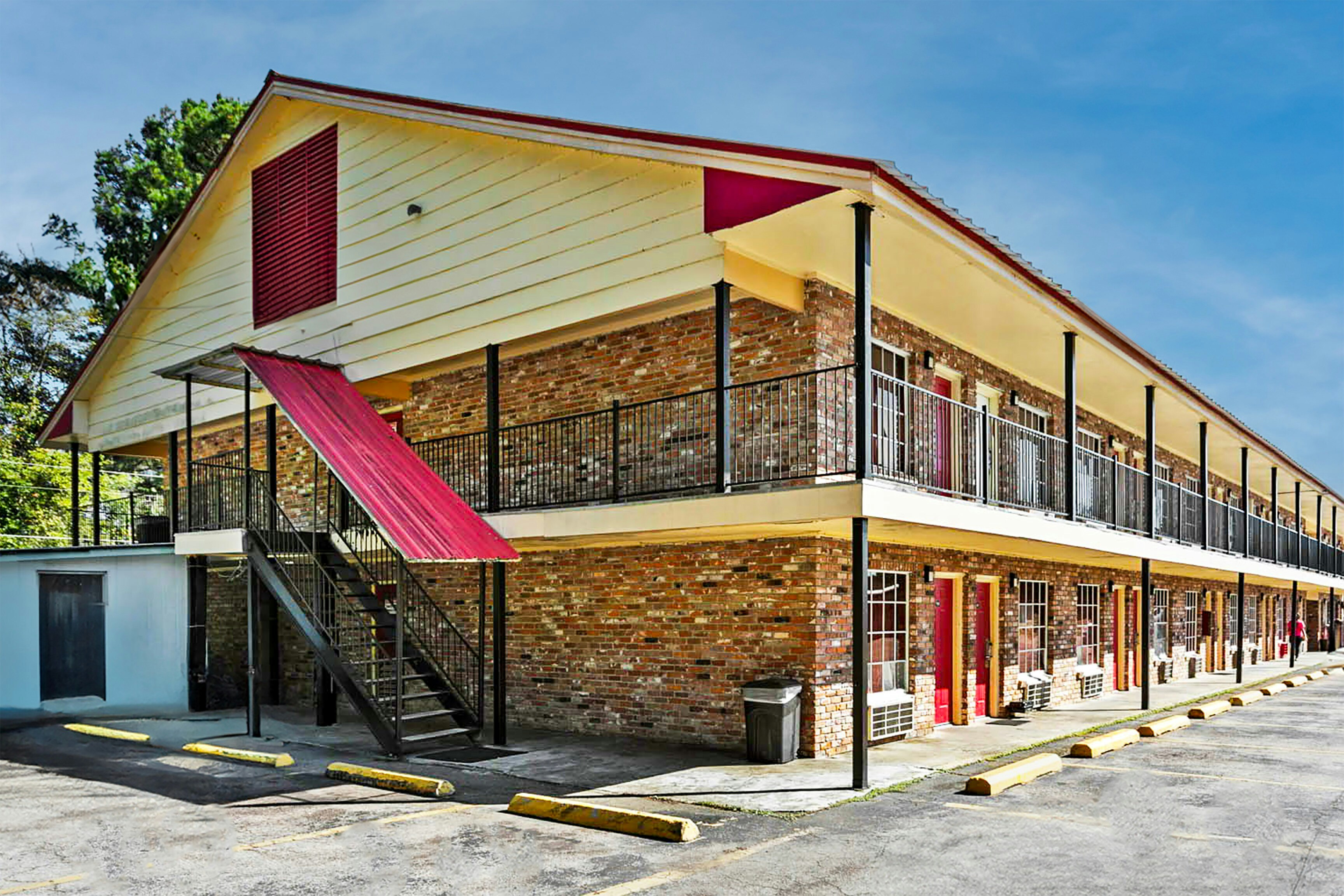 Jeffersonian Motor Inn by Townhouse, Prentiss MS 51/59