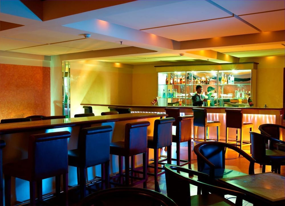 Classic Sarovar Portico 43/56