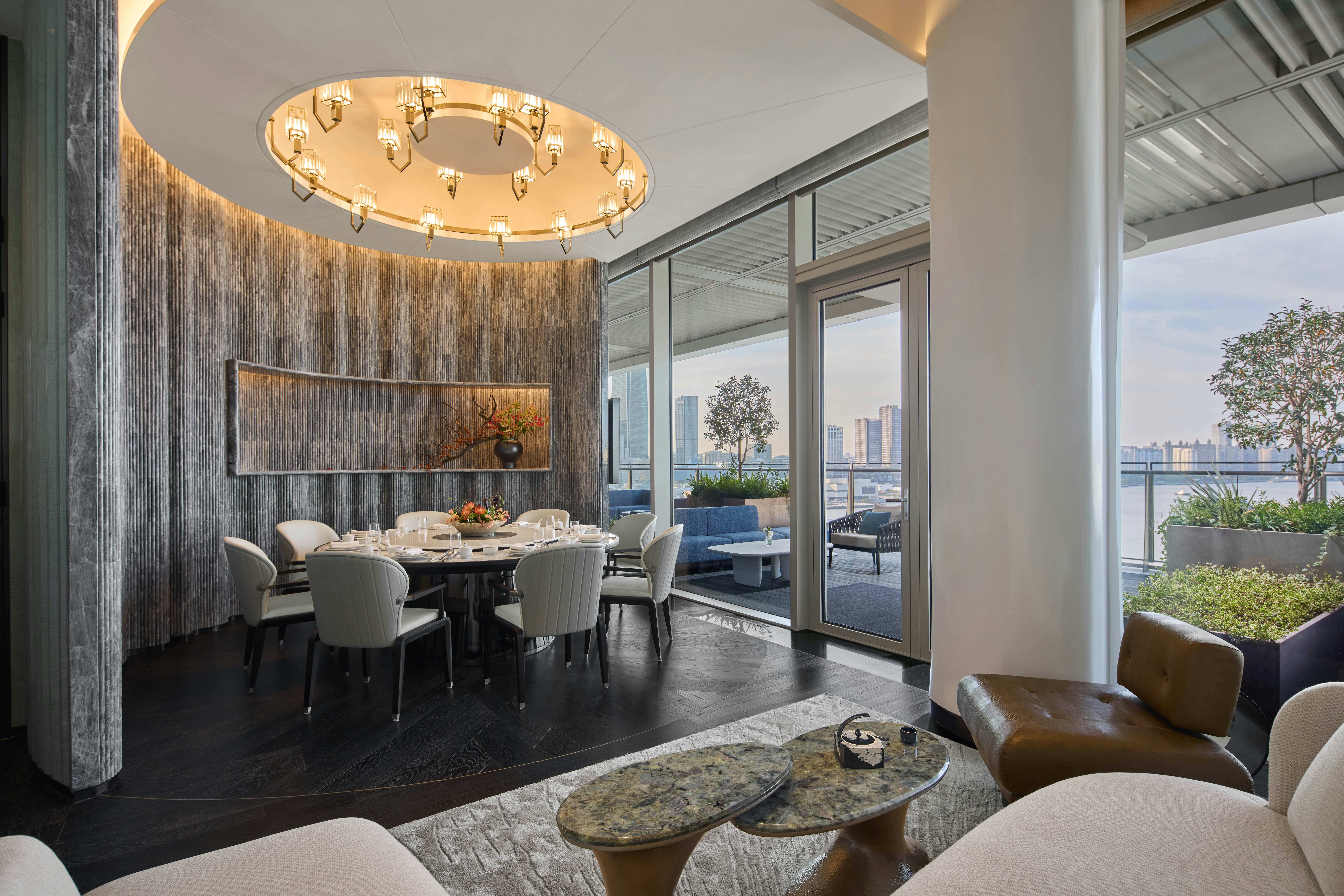 Waldorf Astoria Shanghai Qiantan 13/46
