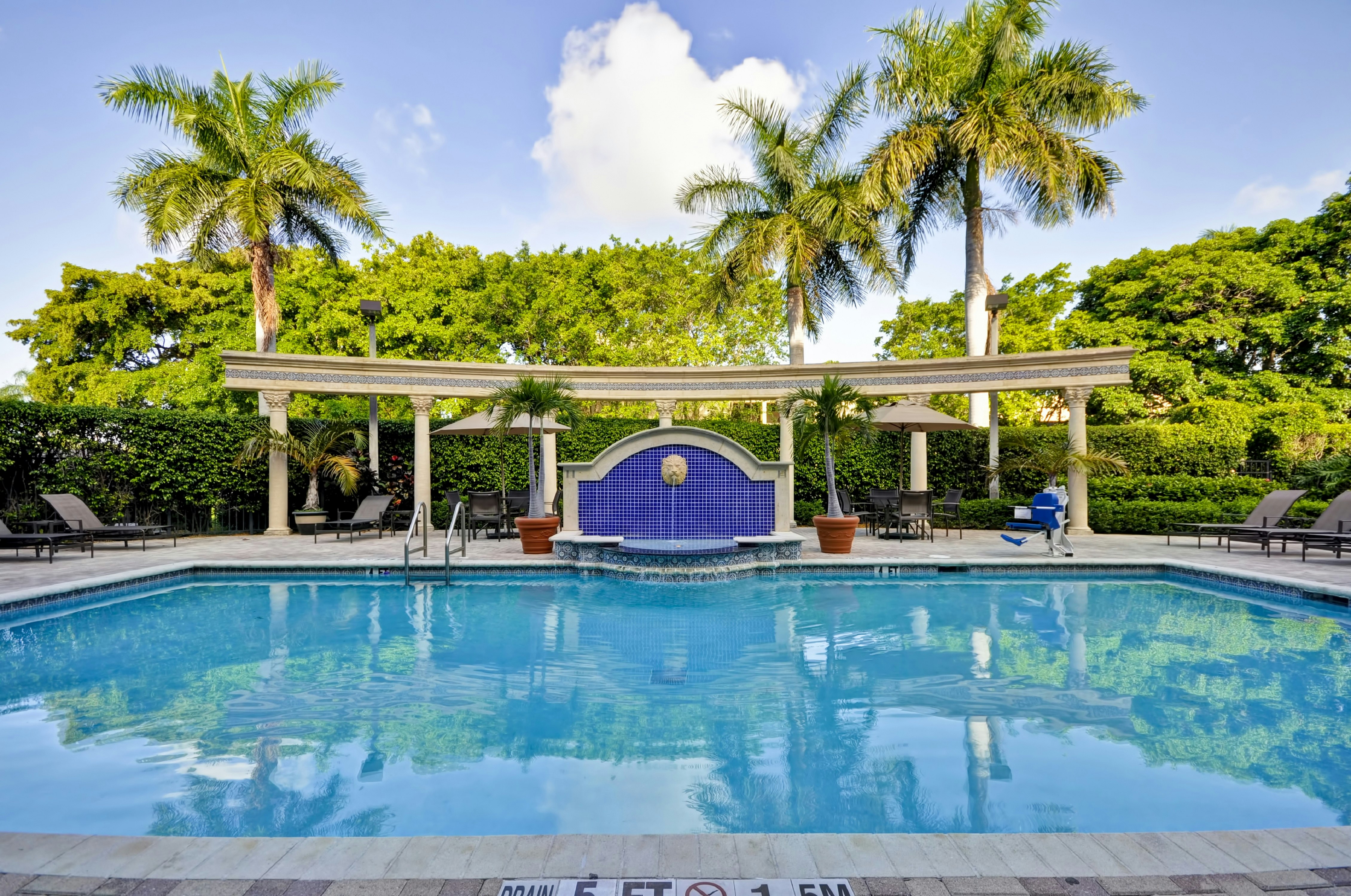 Hampton Inn Boca Raton/Deerfield Beach 6/74