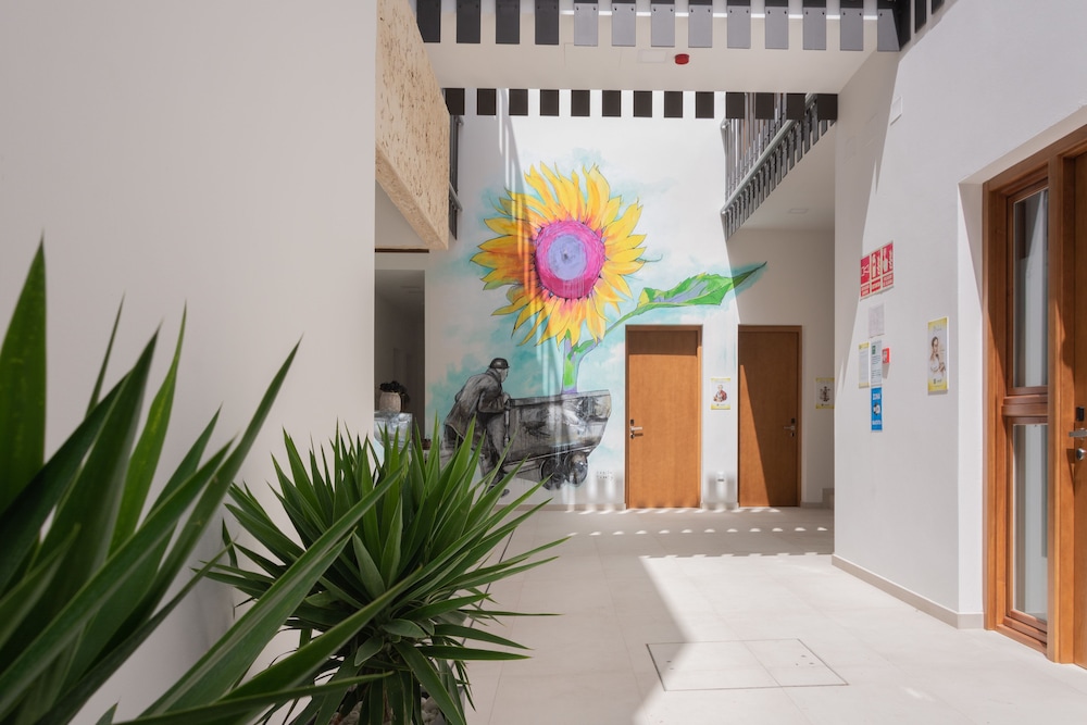 Hostal La Mina 14/50