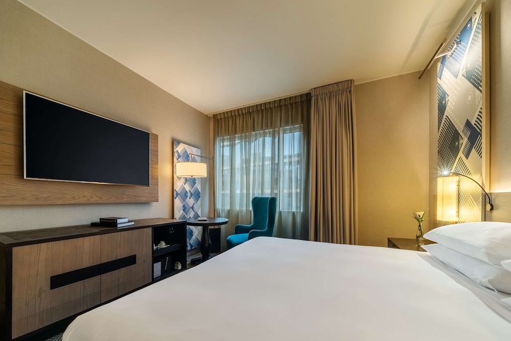 Hyatt Centric San Isidro Lima 23/75
