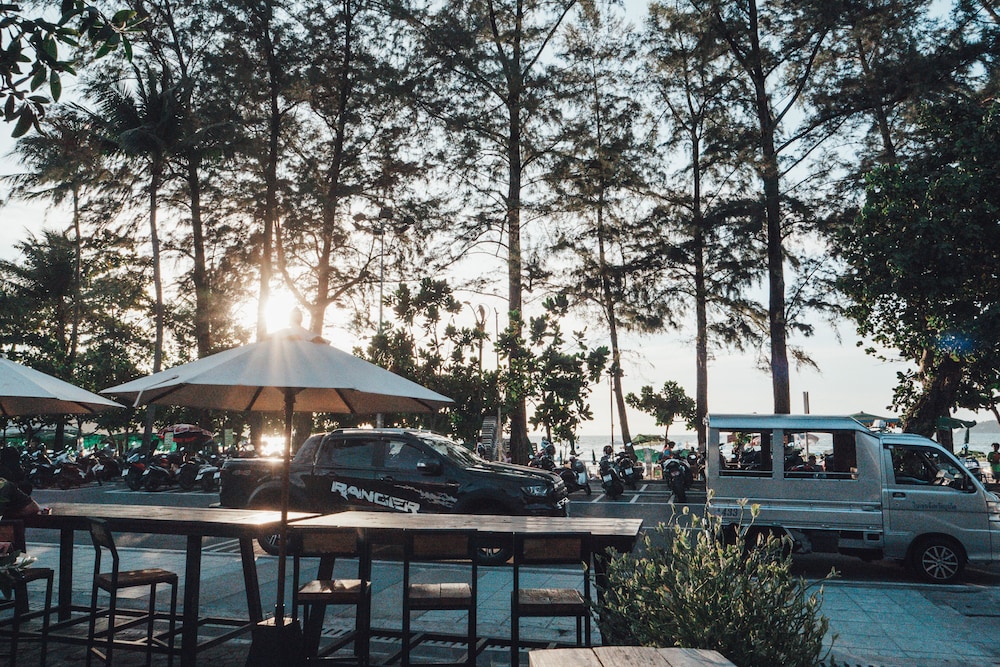 Anona Beachfront Phuket Resort 62/65