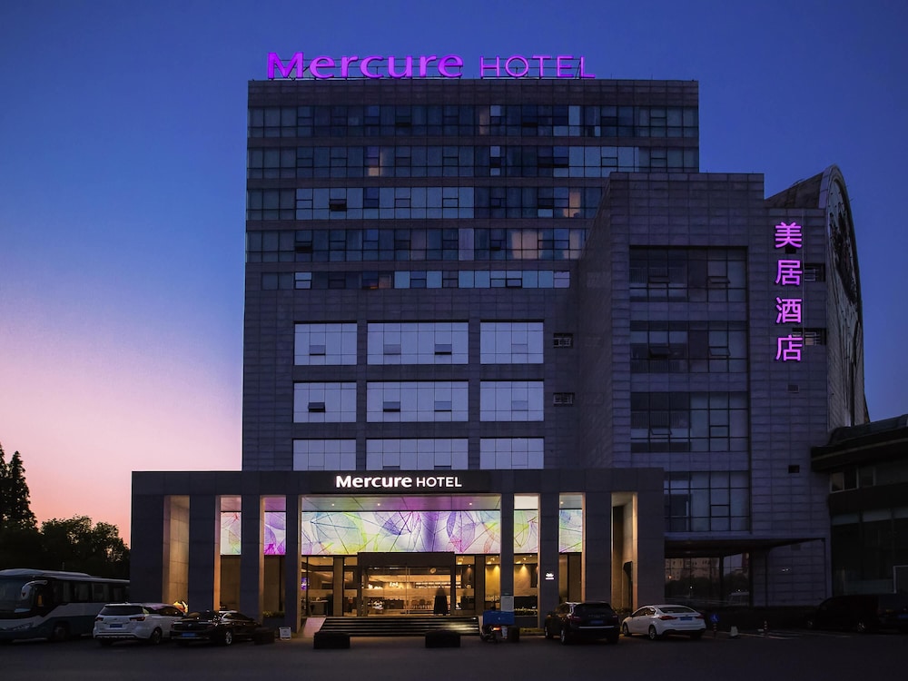 Mercure Shanghai Hongqiao South 2/96