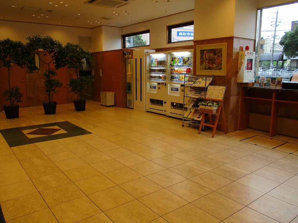 Toyoko Inn Tottori Eki Minami Guchi 48/58