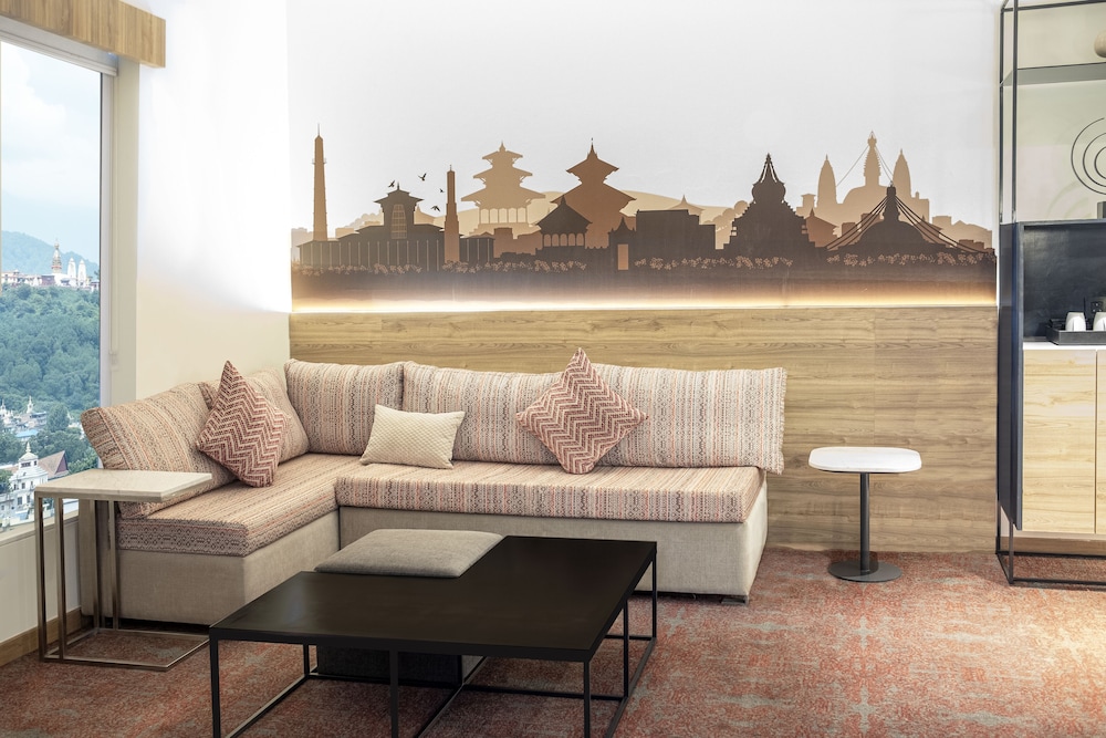 Hyatt Centric Soalteemode Kathmandu 8/60