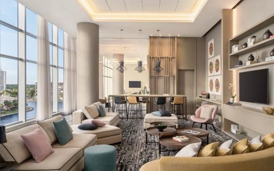 Hyde Beach House 37/63