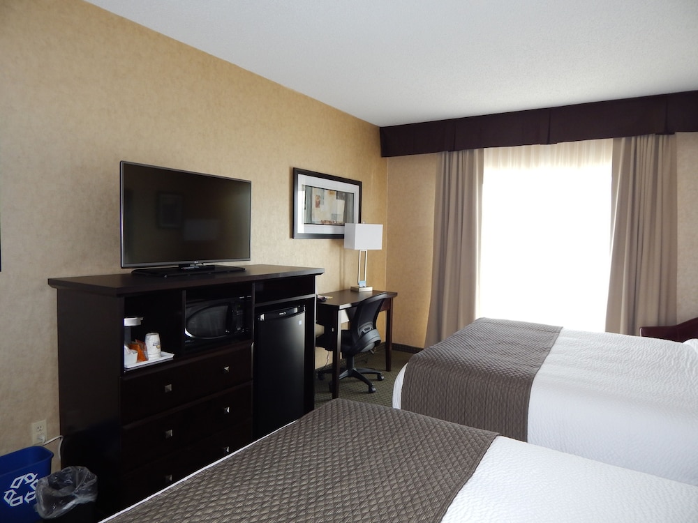 Days Inn by Wyndham Cranbrook Conference Centre 11/52