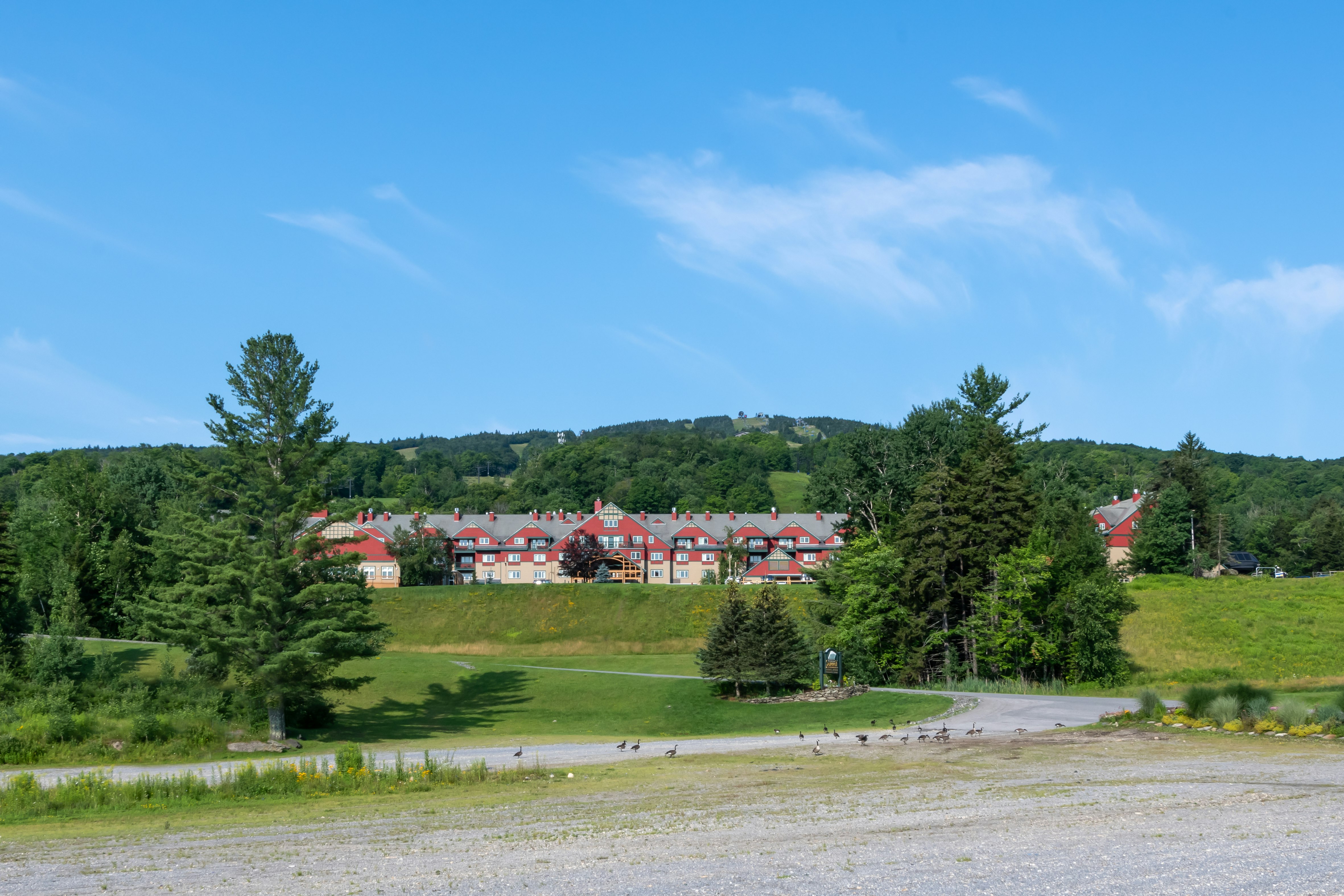 Mount Snow Grand Summit Resort 19/28