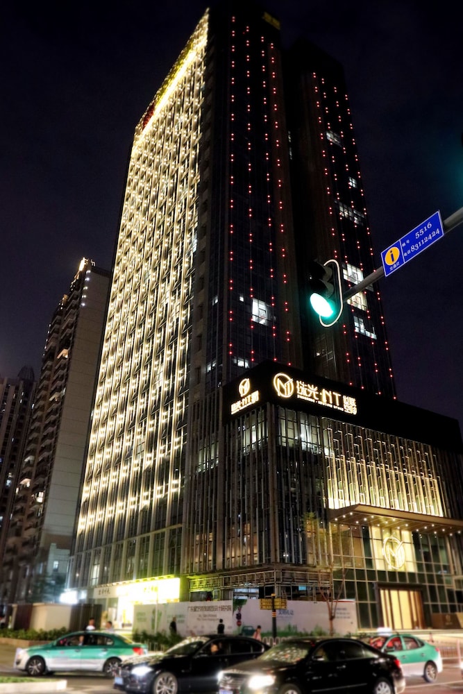 Royal Star Apartment Central City Branch 3/50