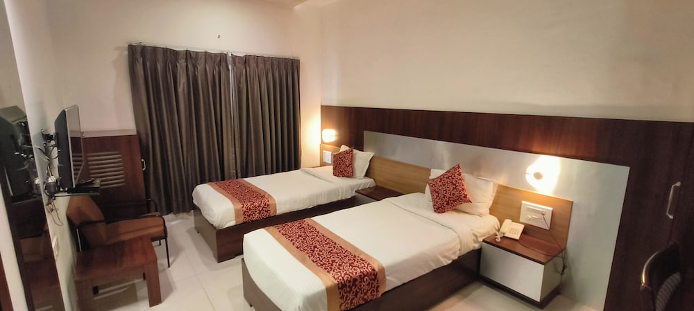 Hotel The Sentosa 11/36