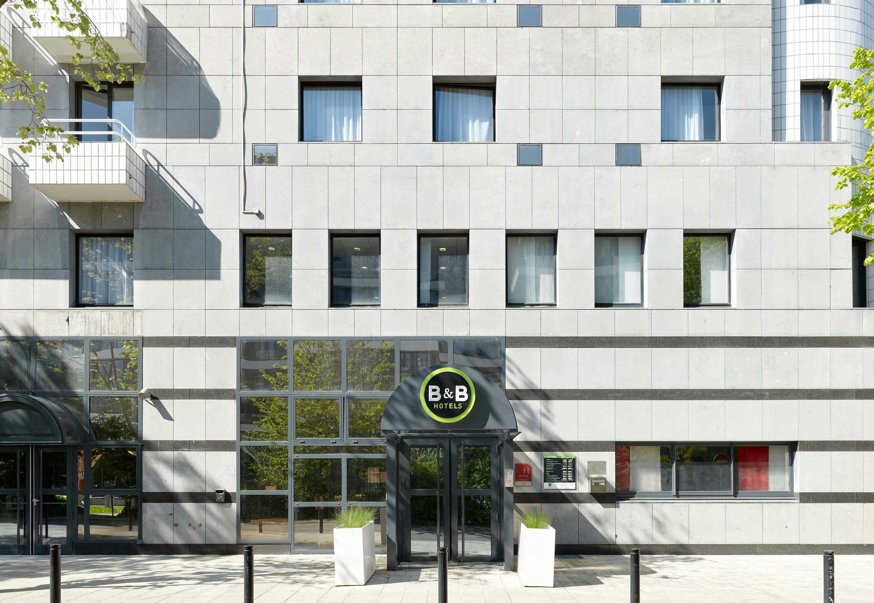 B&B Hotel Saint Quentin en Yvelines Centre Gare in MONTIGNY-LE-BRETONNEUX