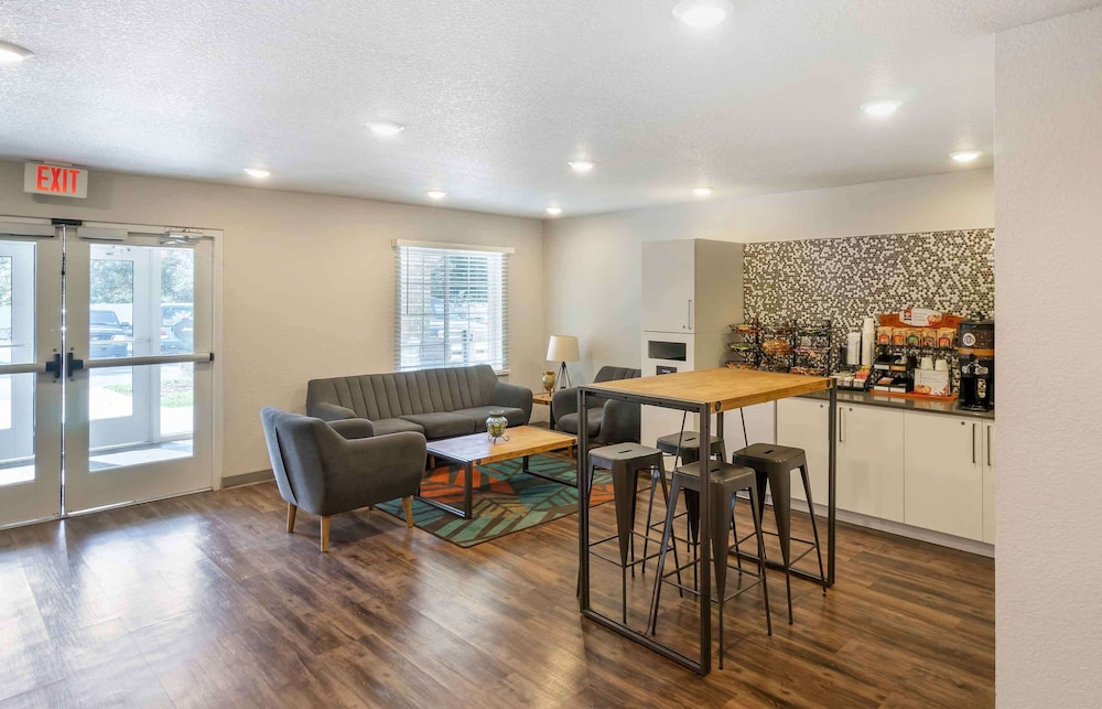 Extended Stay America Suites - Clearwater 32/44