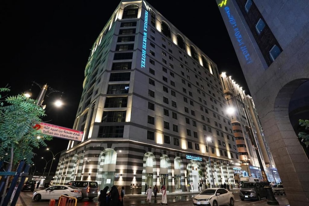 Peninsula Worth Hotel in MADINAH