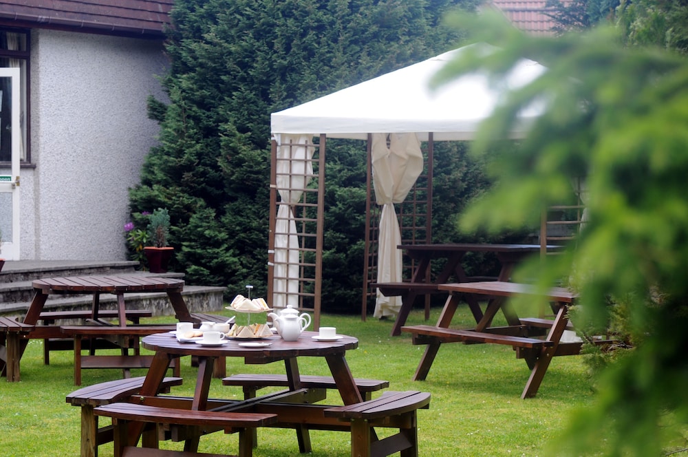 Highlander Hotel Newtonmore 34/42