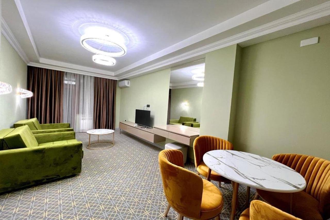 Alison Boulevard Hotel 12/18