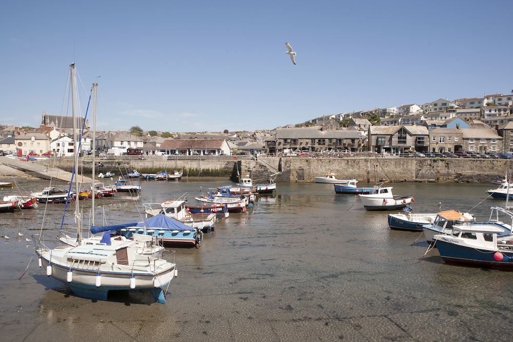 Harbour Inn 42/48