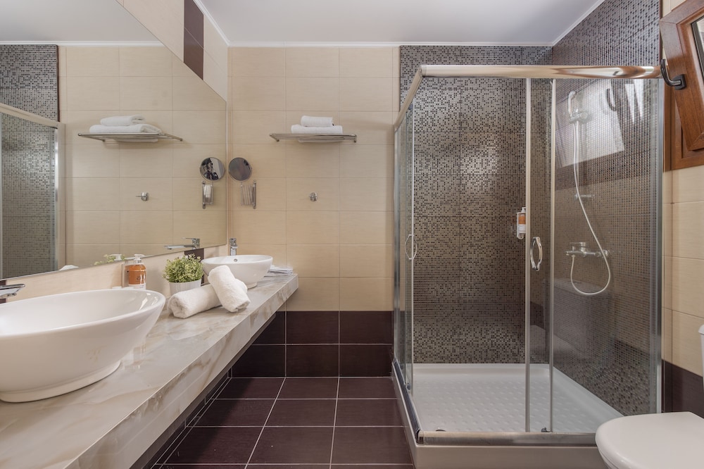 Alia Palace - Adults Only 42/50