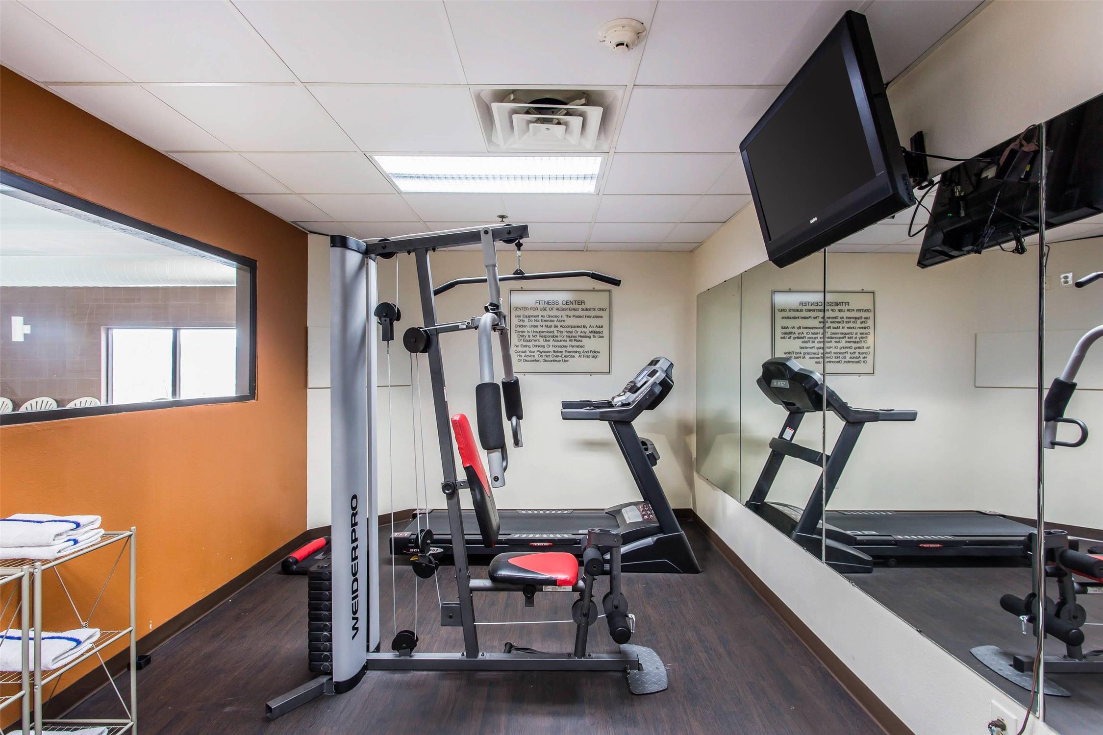 Comfort Inn & Suites Cookeville 18/33