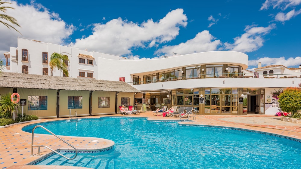 Macdonald Villacana Club Resort in ESTEPONA