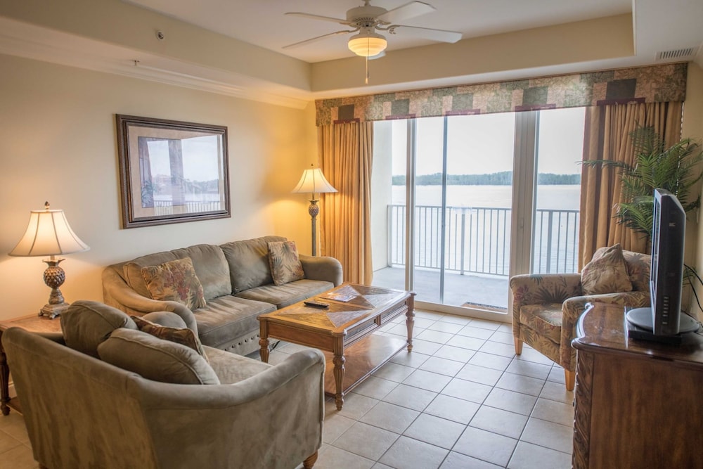 Blue Heron Beach Resort 45/70