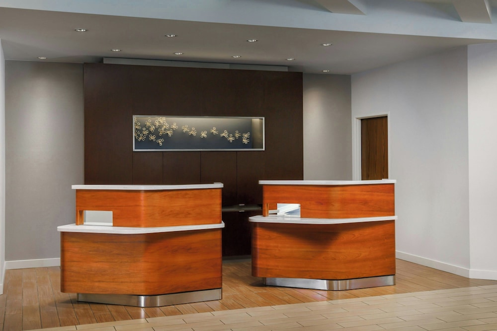 Lobby at Courtyard Los Angeles Woodland Hills, WOODLAND HILLS - CA