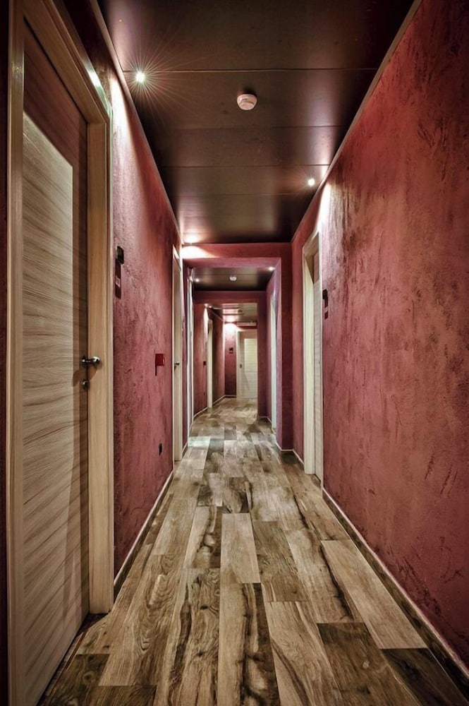 Hotel Angioino Spa 23/36