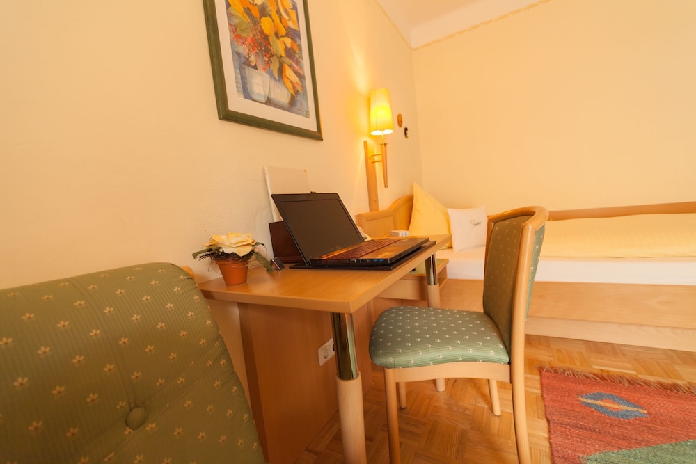 Hotel Sallerhof 38/50