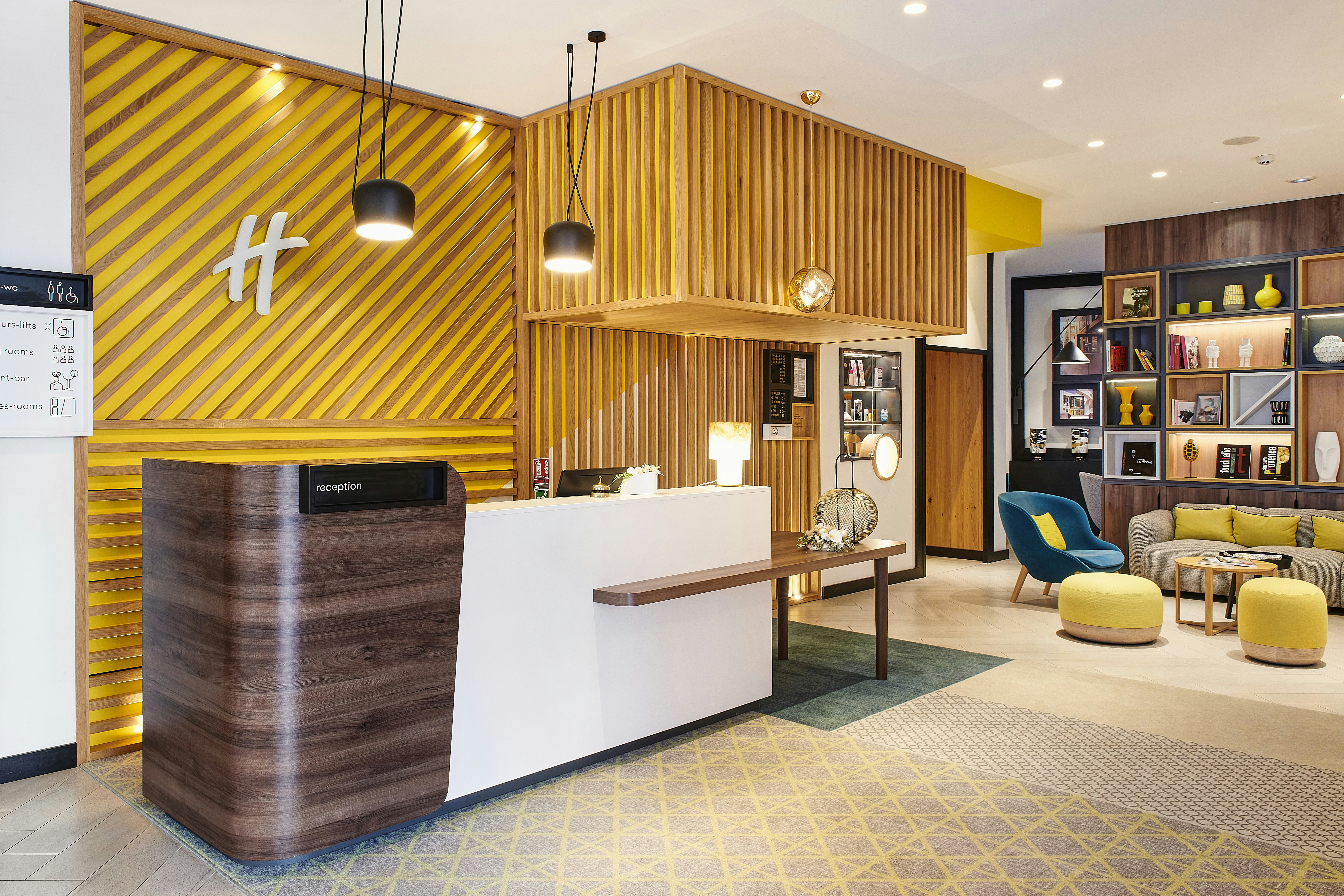 Holiday Inn Nice by IHG 9/79