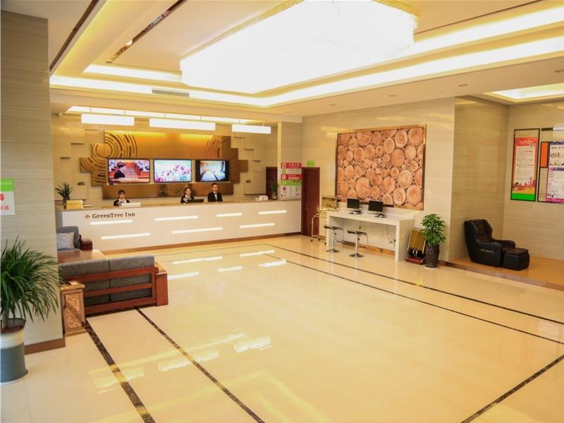 GreenTree Inn Shangrao Yueliangwan Automobile City 8/33