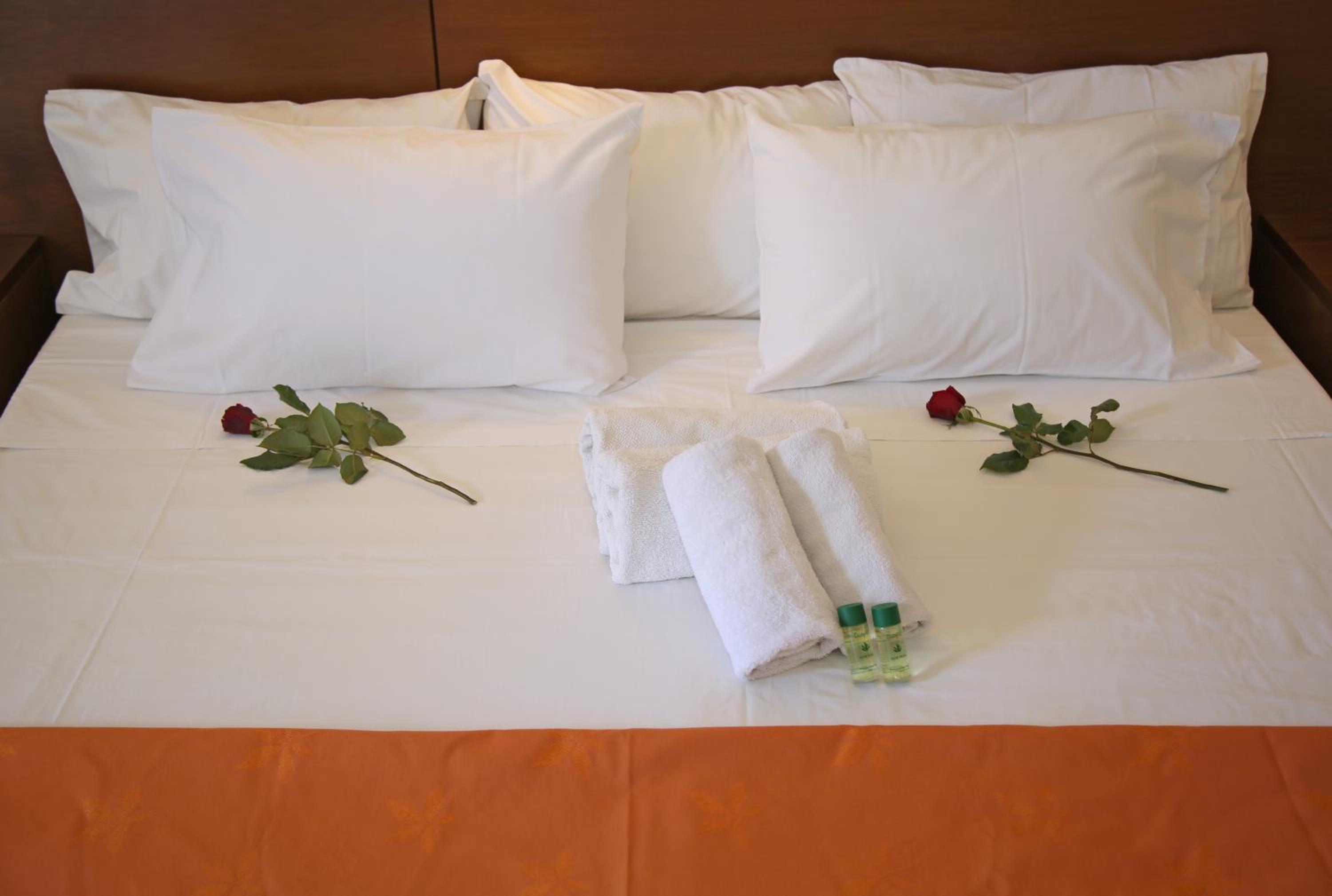 Elysee Hotel 13/48