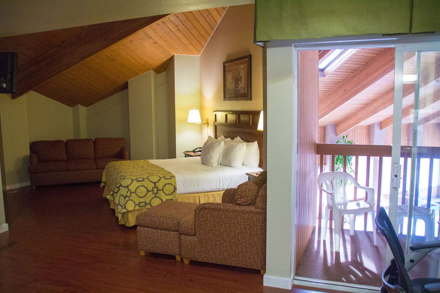 Baymont by Wyndham Yreka 4/10