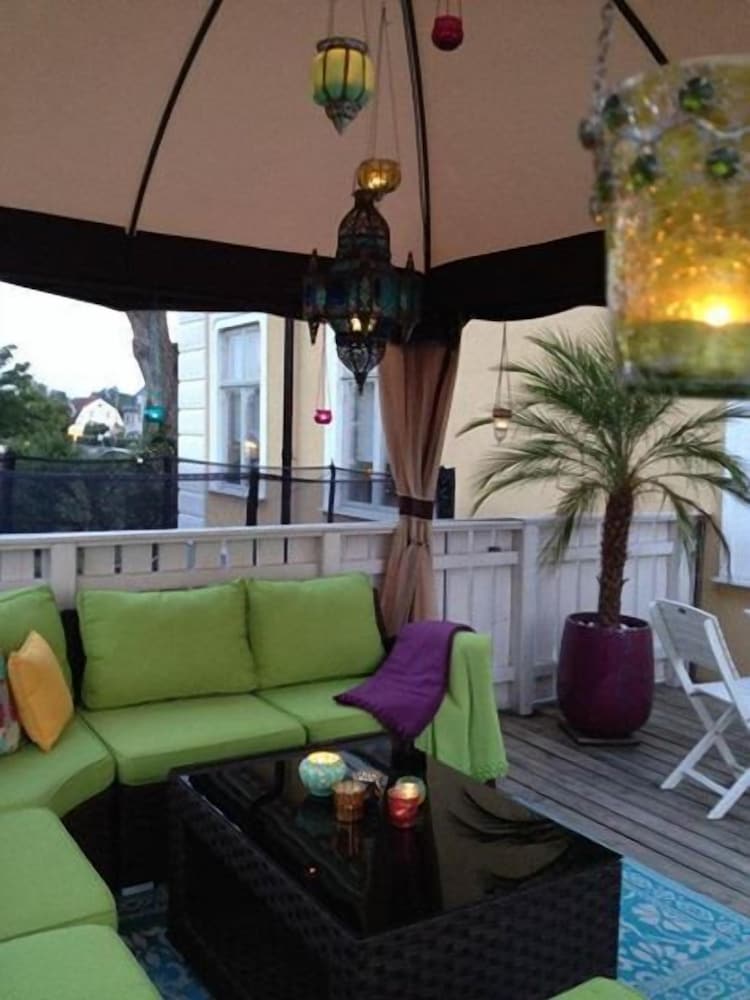 Annas Hotell 36/50