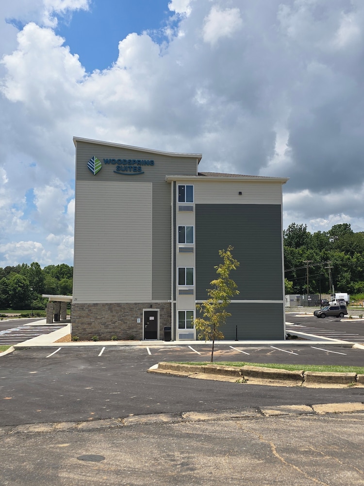 WoodSpring Suites Jackson Hub City 写真2