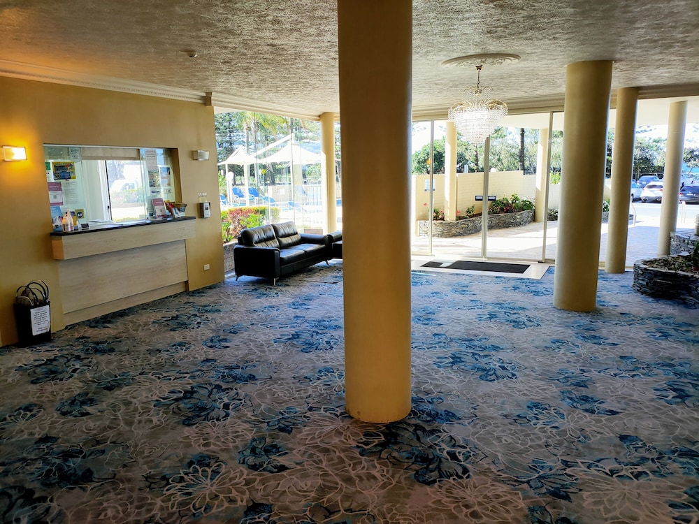 Southern Cross Apartments 58/70