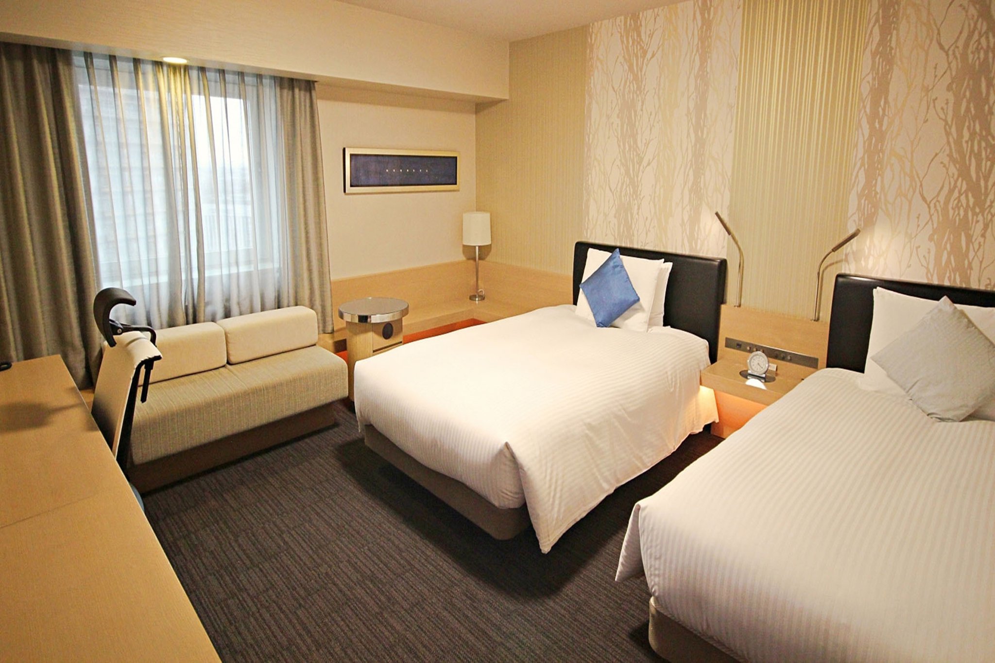 STANDARD, TWIN BEDS, SMOKING