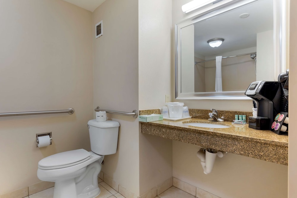 Best Western Seminole Inn & Suites 17/36