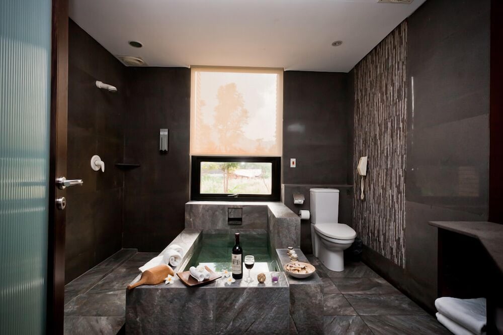 The Loft Seaside Suites 24/72