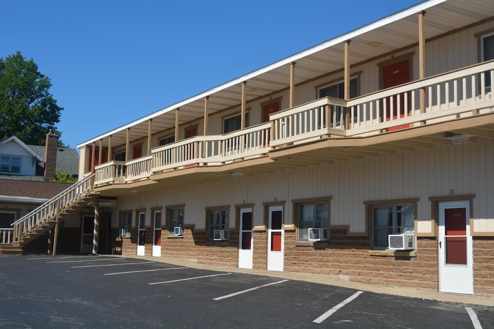 Ventura Motel 42/47