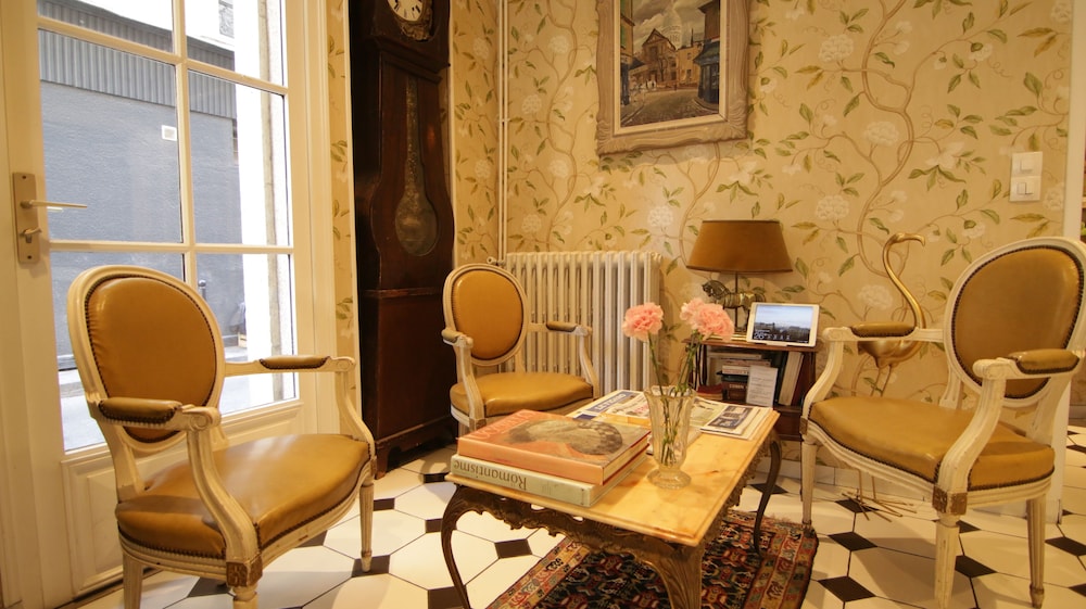 Hotel Romance Malesherbes By Patrick Hayat Formerly Romance Malesherbes 57/66