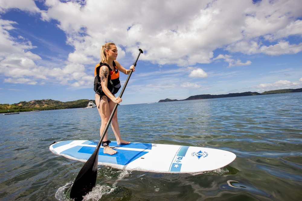 Papagayo Golden Palms Beachfront Hotel 60/65