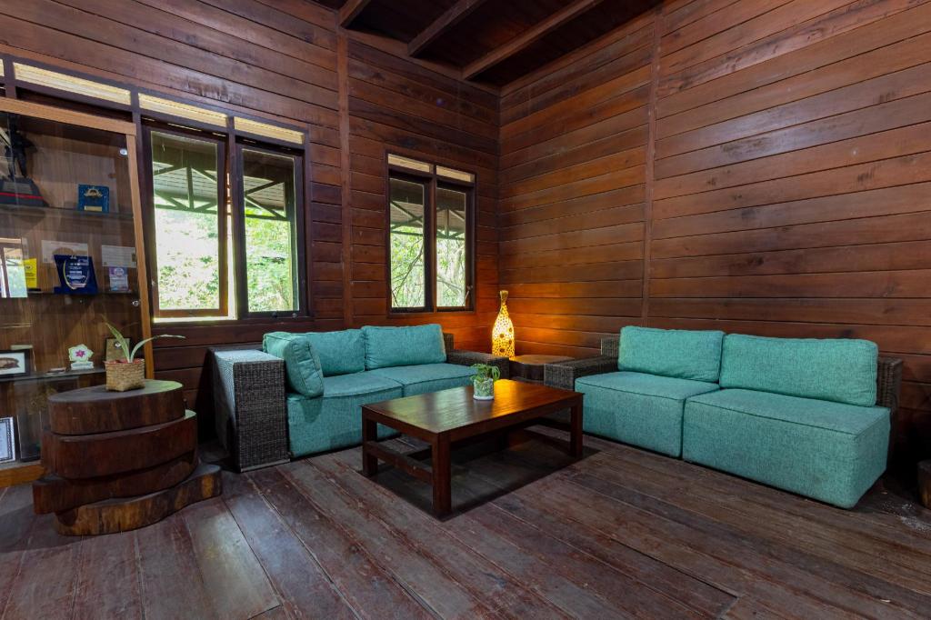 RedDoorz Resort @ Taman Wisata Mangrove 29/46