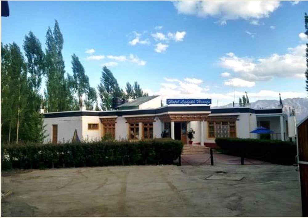 Hotel Ladakh Heaven 30/35